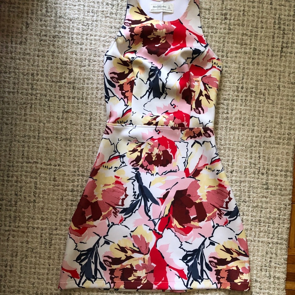 Abercrombie & Fitch Floral Dress